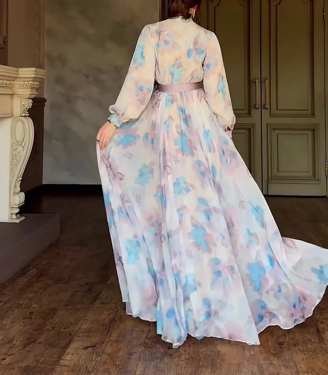 Blue Butterfly V-neck Lantern Sleeve Dress