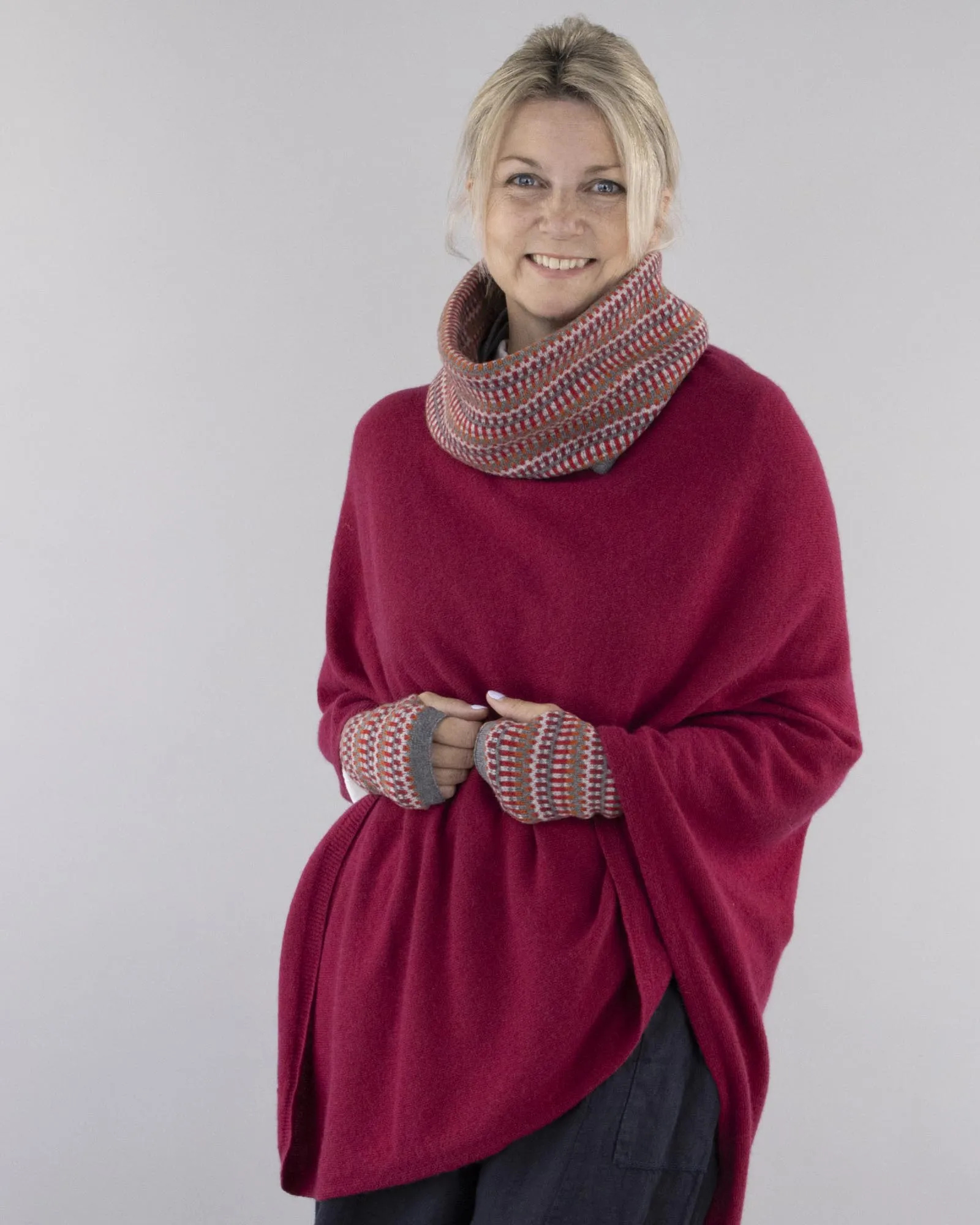 Classic Cashmere Blend Poncho