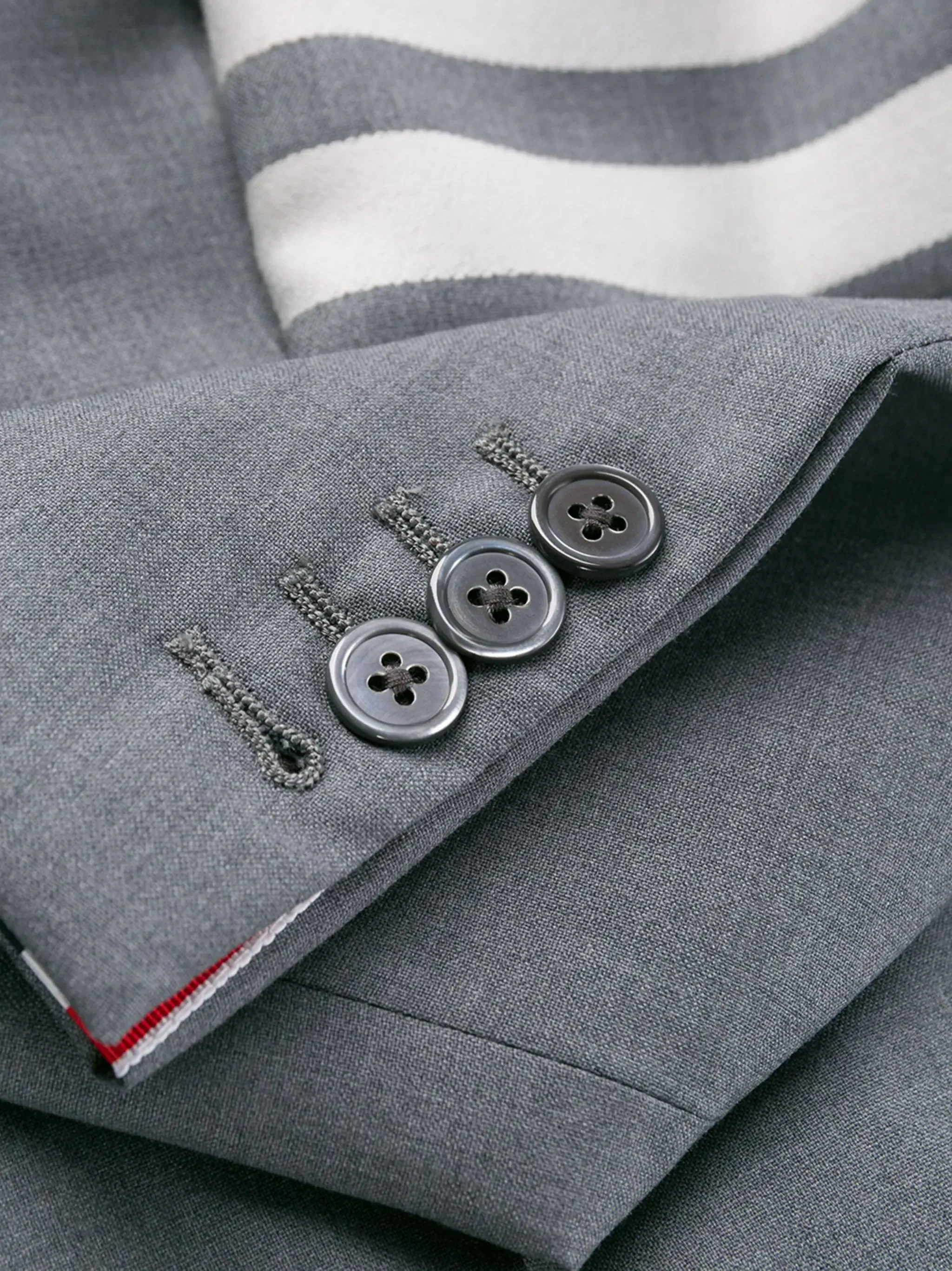 Classic Sport Coat - Fit 1 - W/ 4Bar In Plain Weave Suiting (Medium Grey)