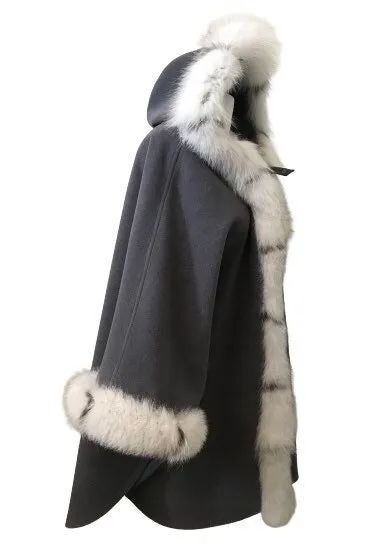 Grey Women Coat Cape Trim Fox Fur, Winter Women's Poncho Jacket, Warm Women's coat with a hood, Long Woolen Cloak