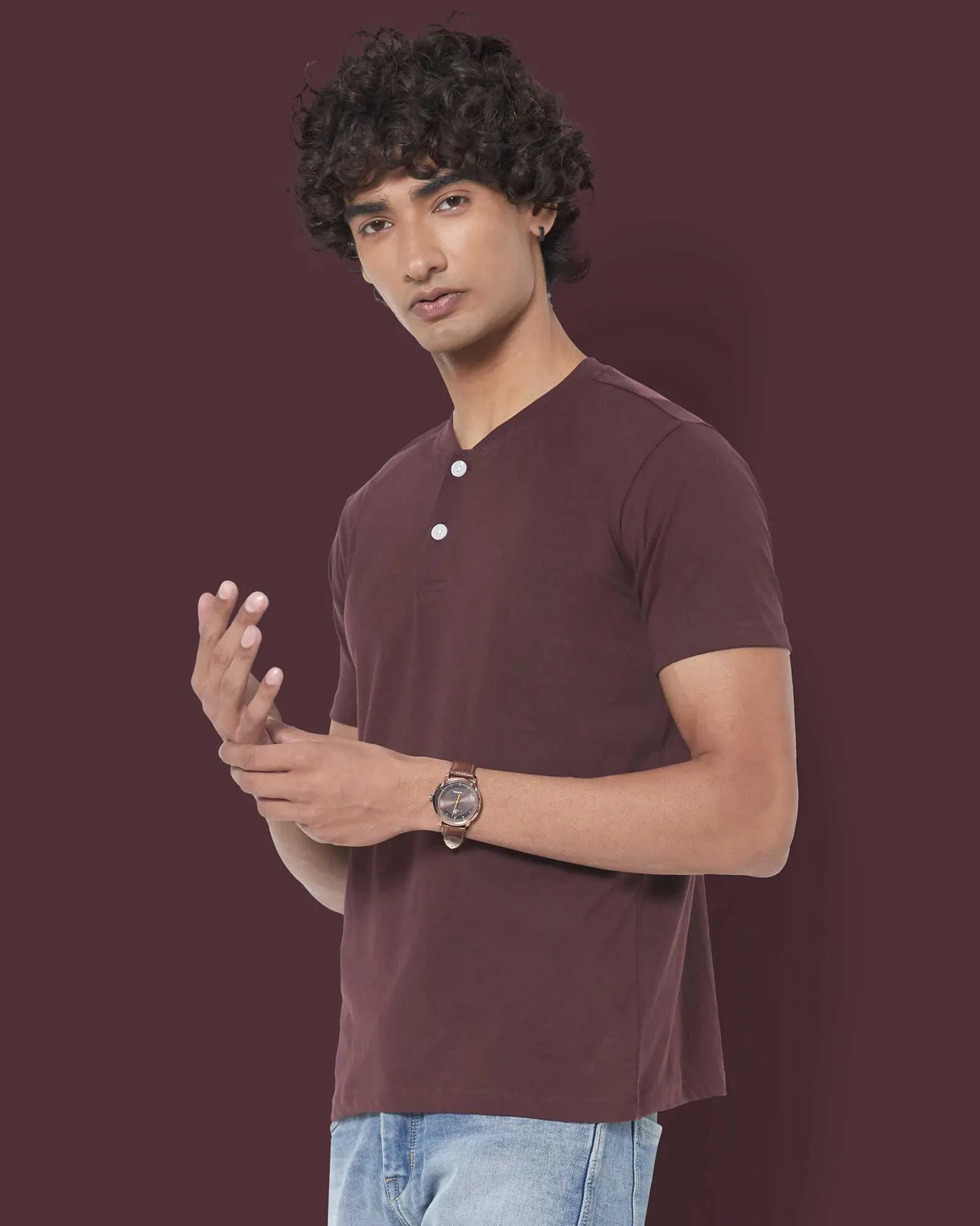 Half Sleeves Henley: Chocolate