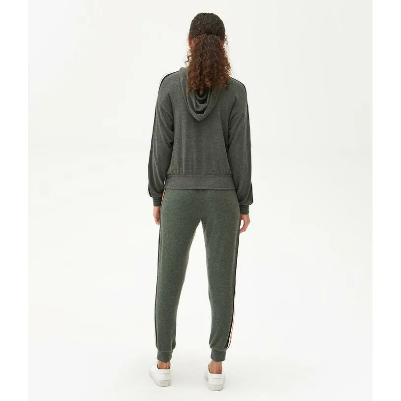 Jenny Jogger with Trim