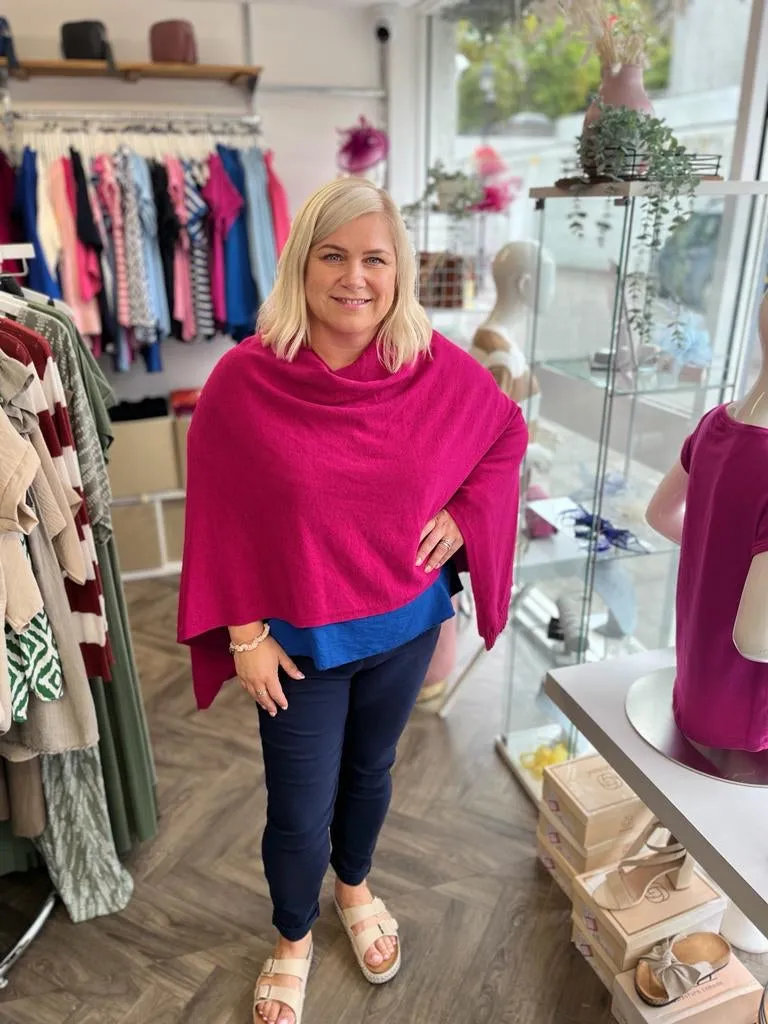 KERRY Knitted Poncho