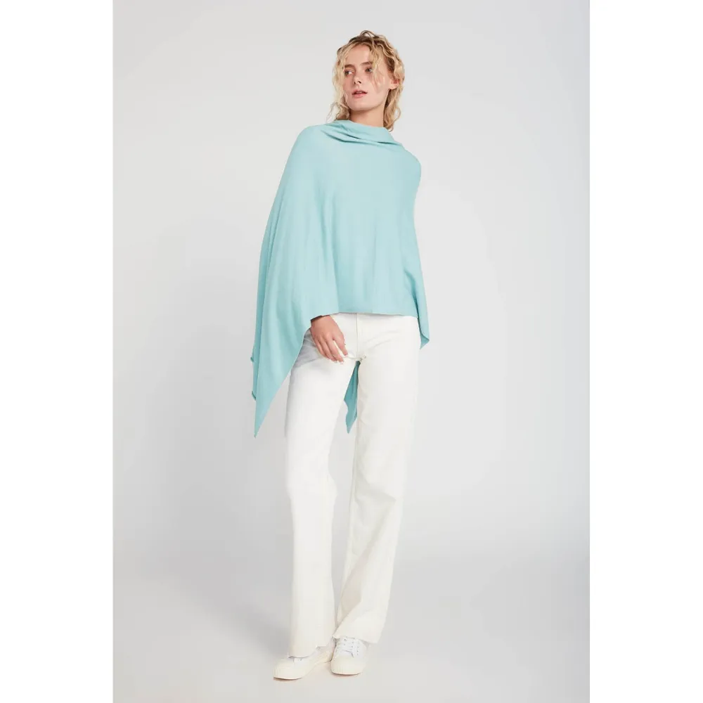 Look by M Basic Triangle Poncho Mint (Women's)