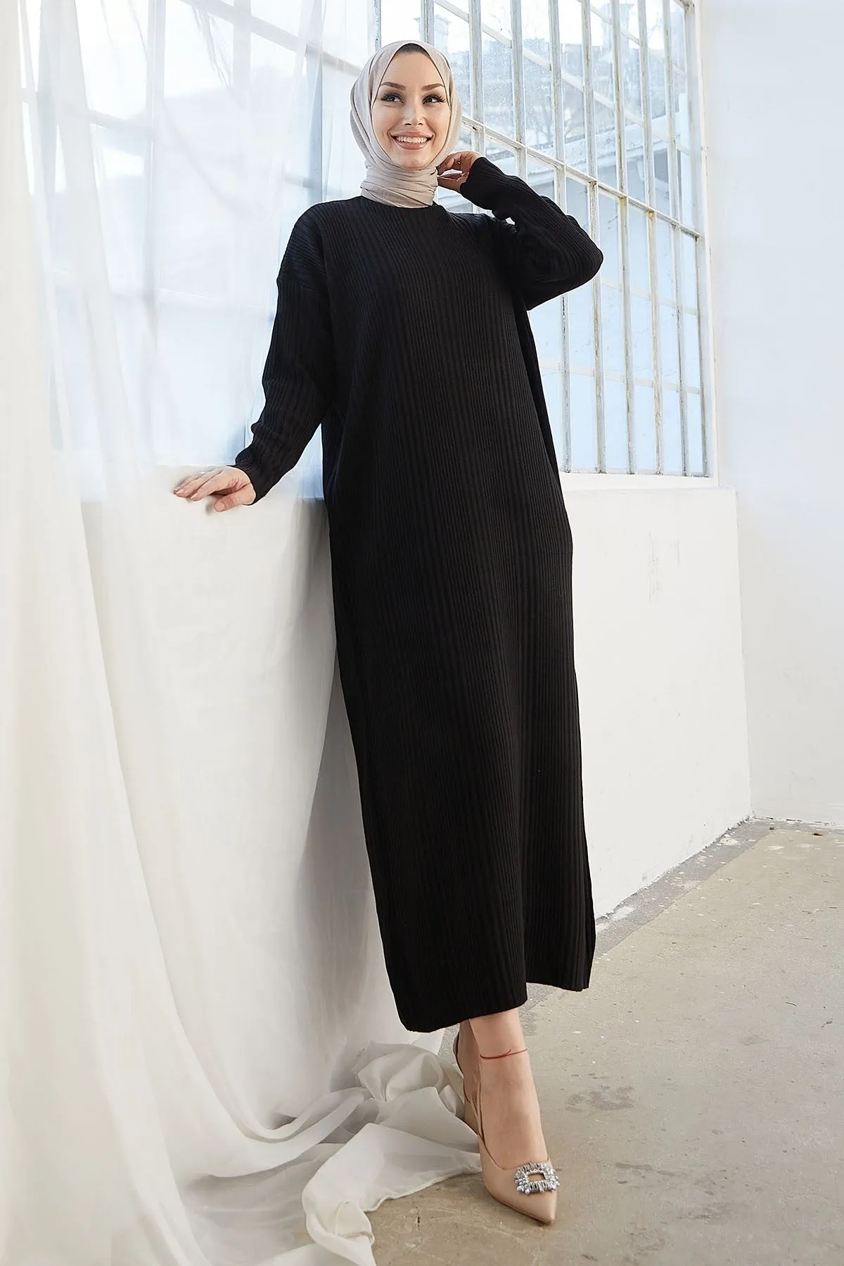 MDS Women Arissa Fisherman Collar Long Knit Dress - Black - Dragash