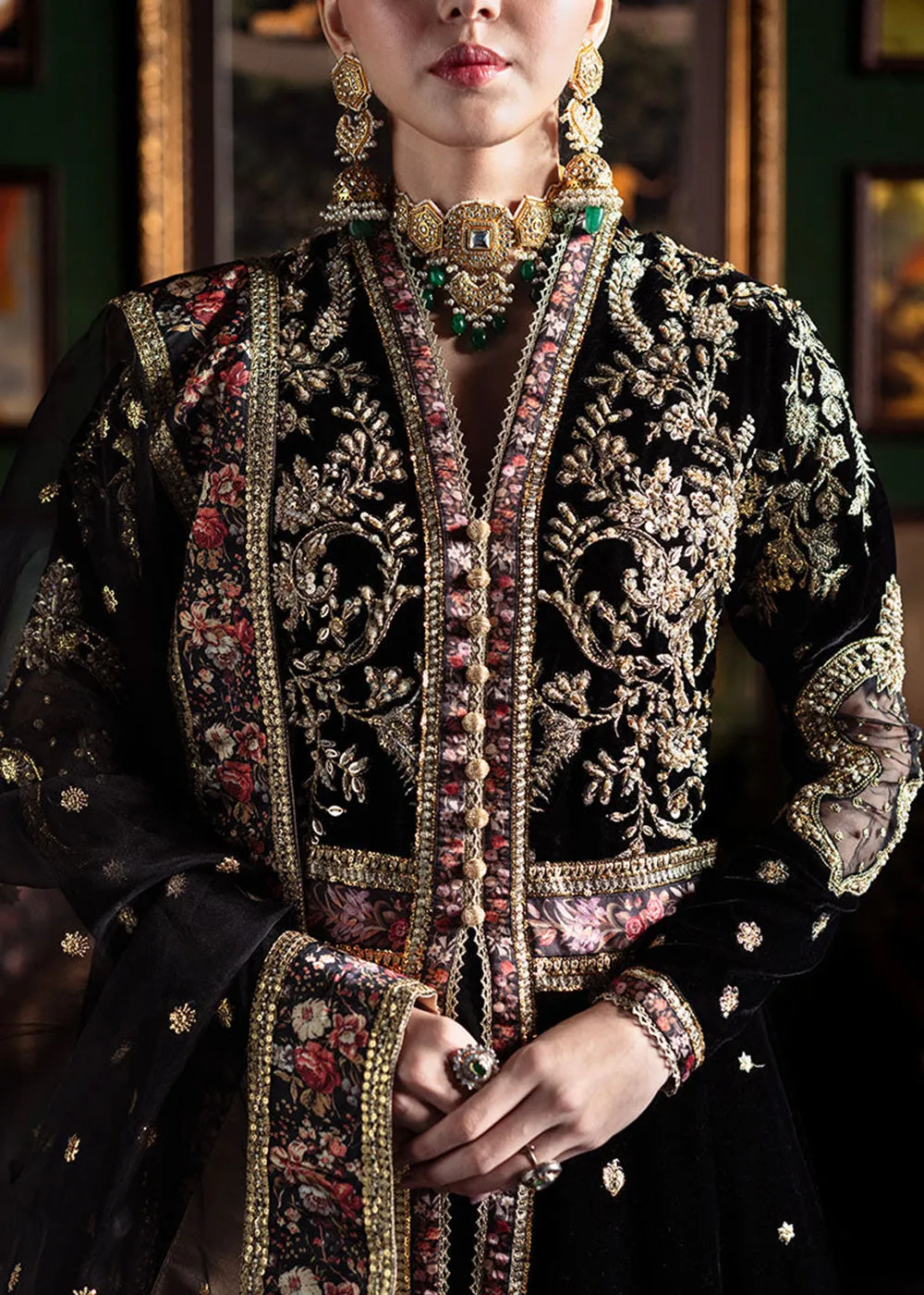 Niloufer Velvet Edit '23 by Mushq | PARI