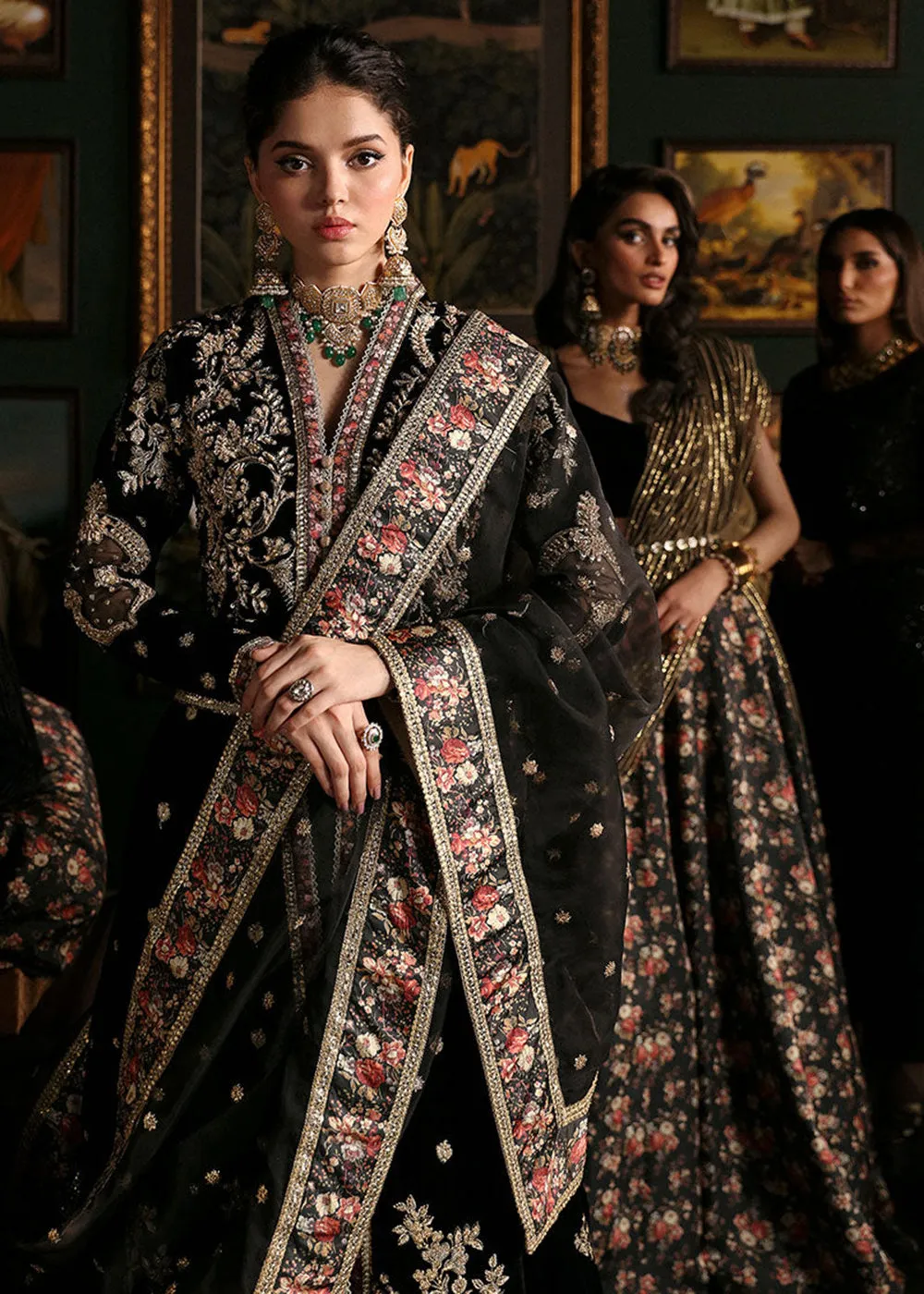 Niloufer Velvet Edit '23 by Mushq | PARI