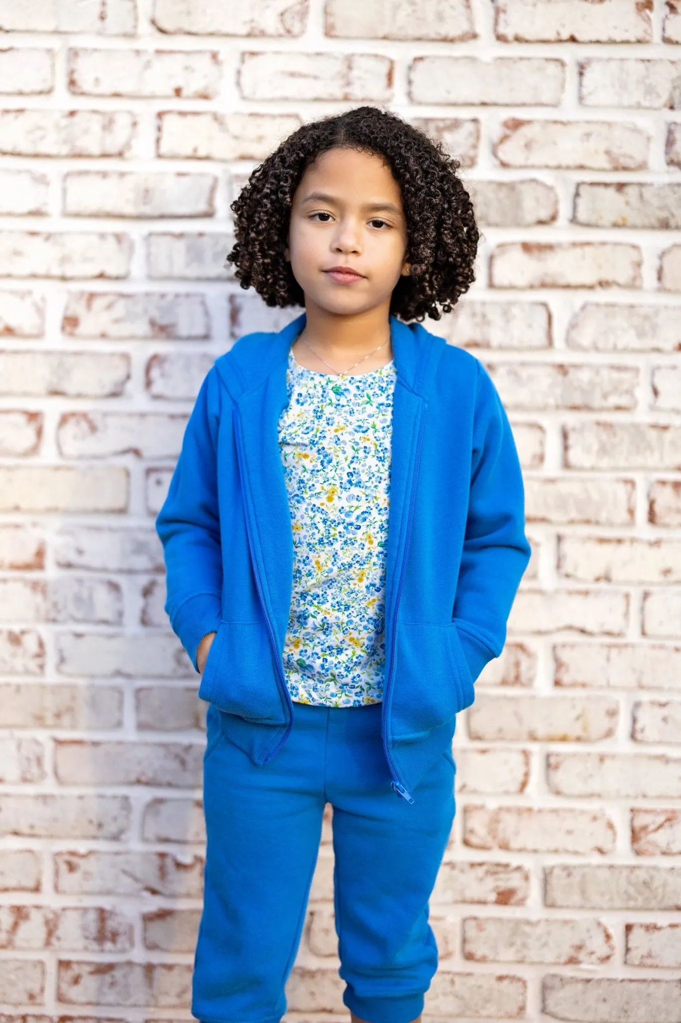 Organic Cotton Fleece Capri Joggers in Sonic Blue