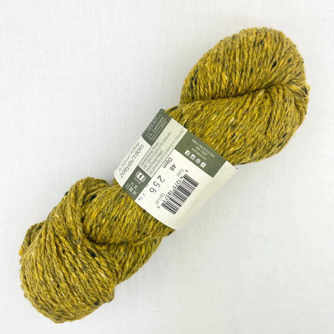 Queensland Cabled Poncho Knitting Kit | Queensland Kathmandu Aran & Knitting Pattern