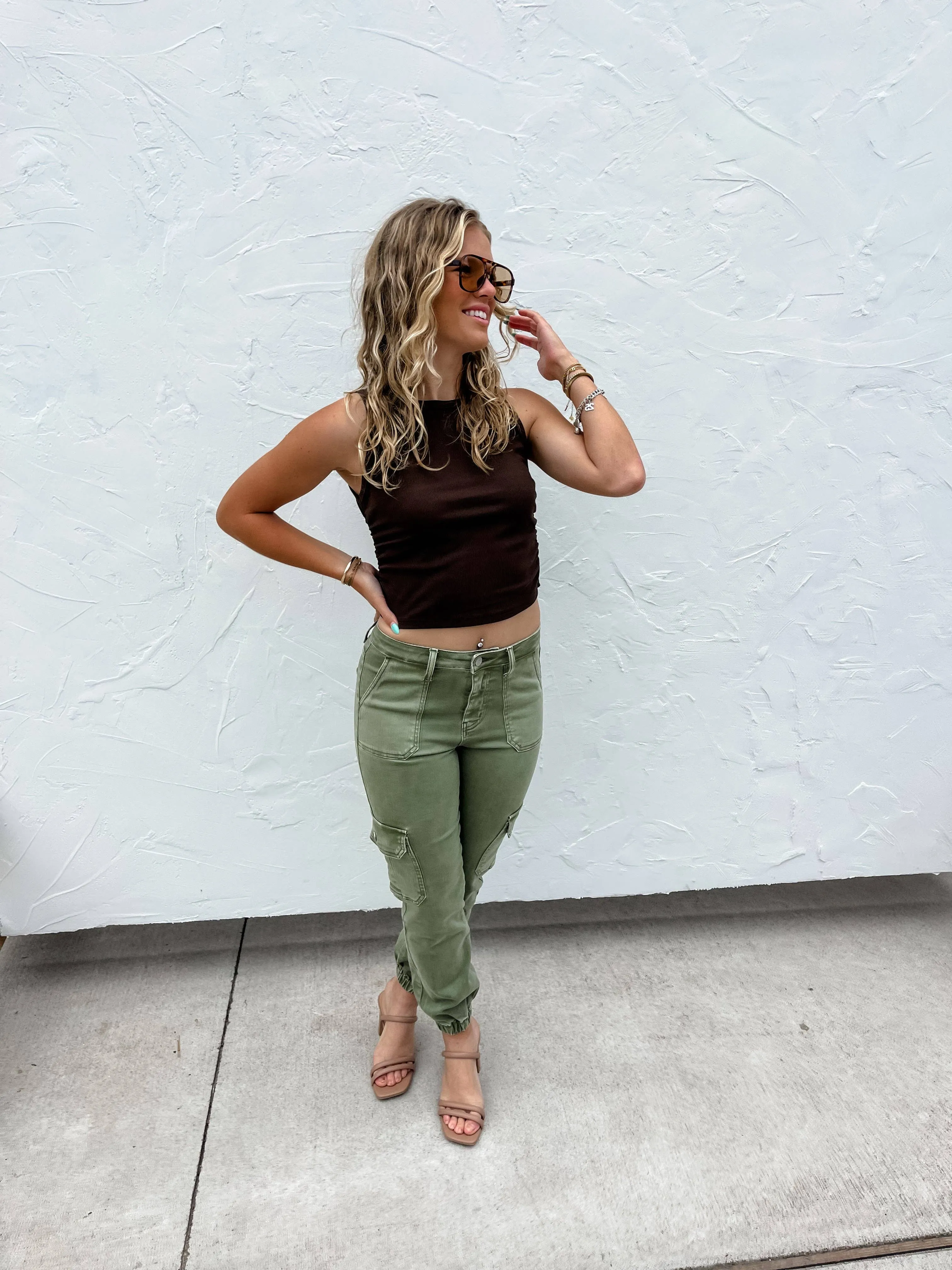 QUINN CARGO JOGGERS: OLIVE