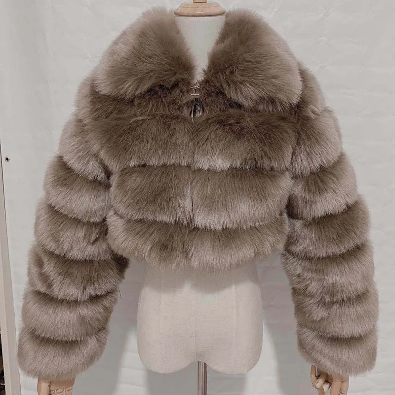 Short Faux Fox Fur Coat Women Elegant Thick Warm Fur Coat For High Quality Fluffy Raccoon Faux Fur Coat