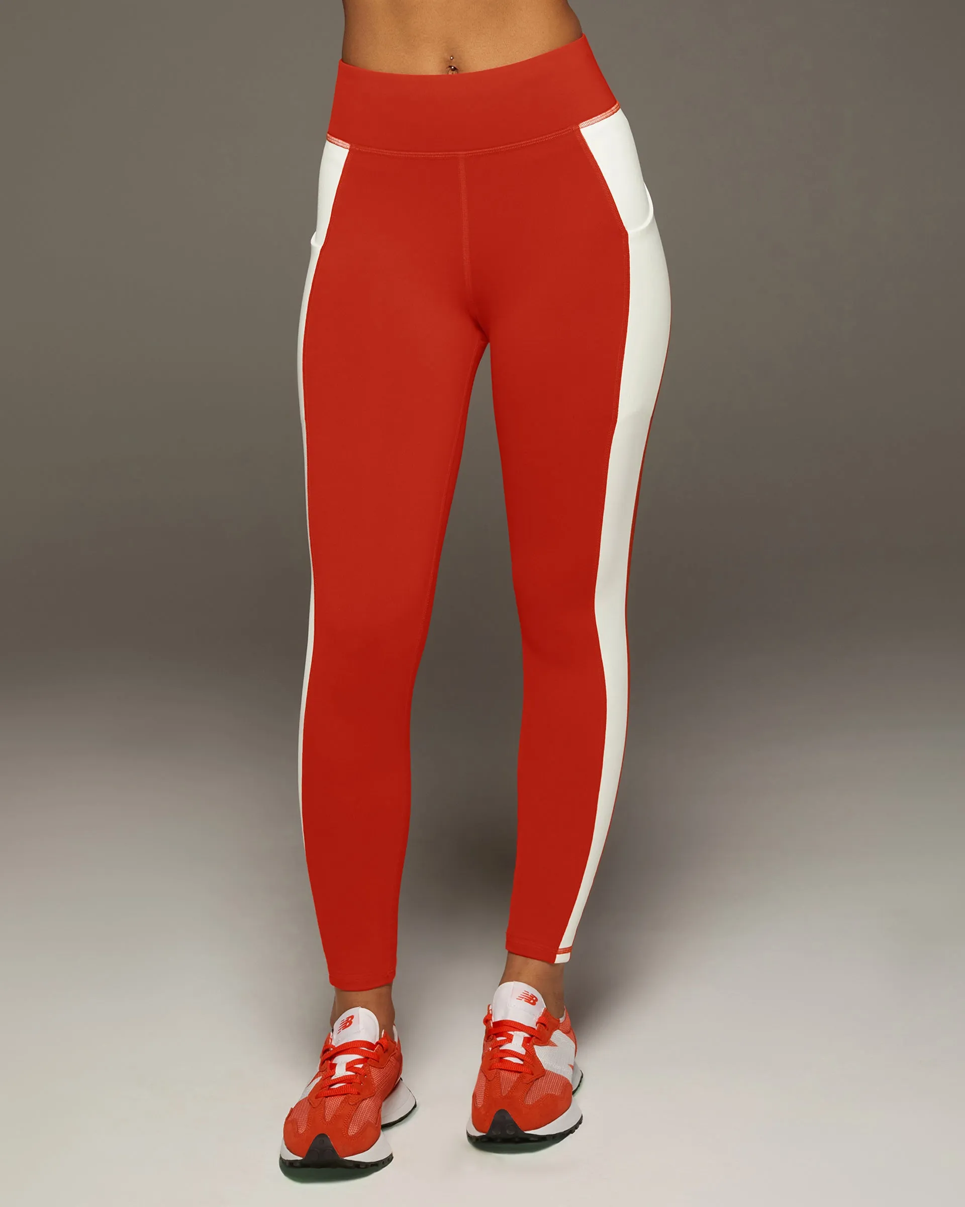 Velocity Pocket Legging