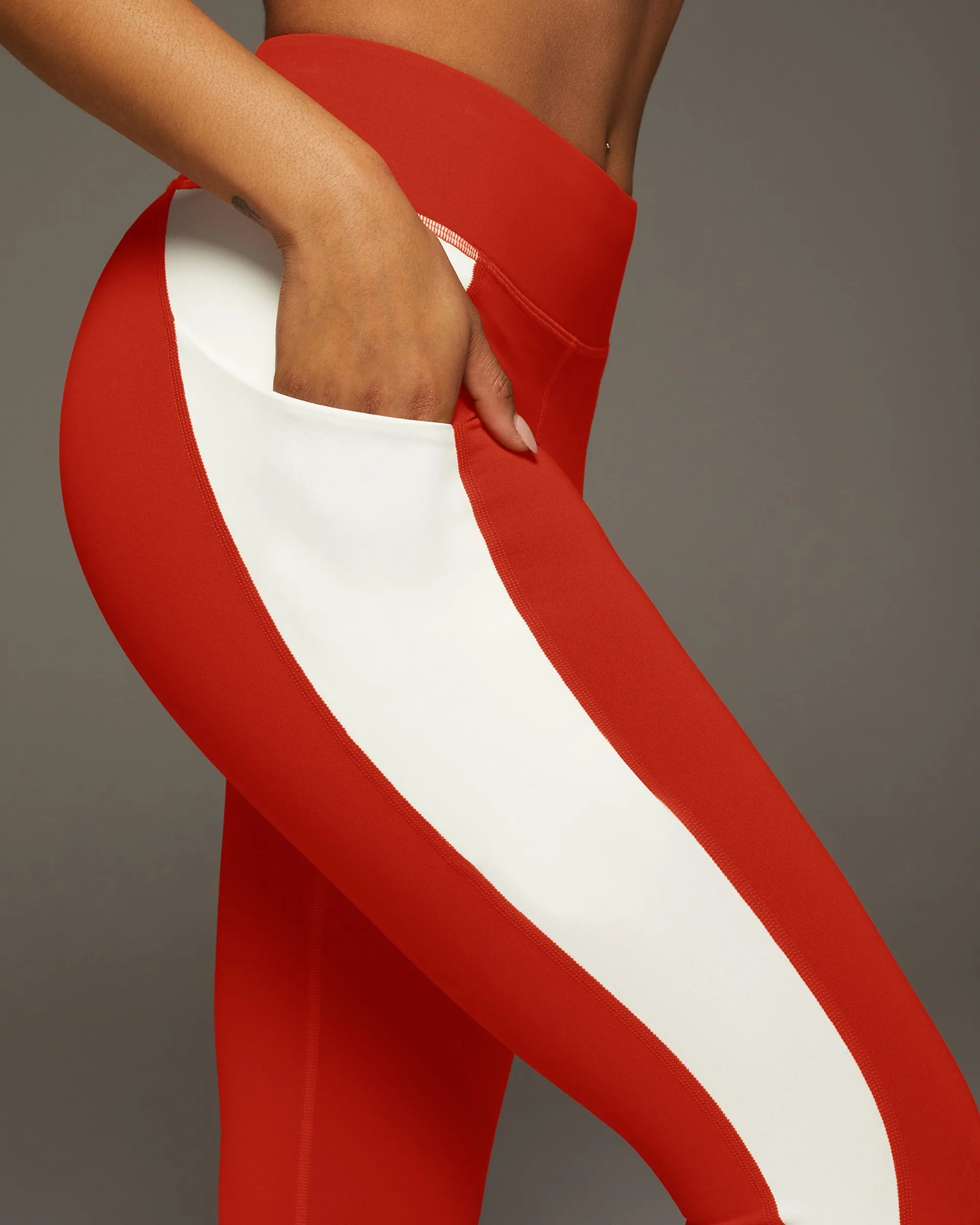 Velocity Pocket Legging