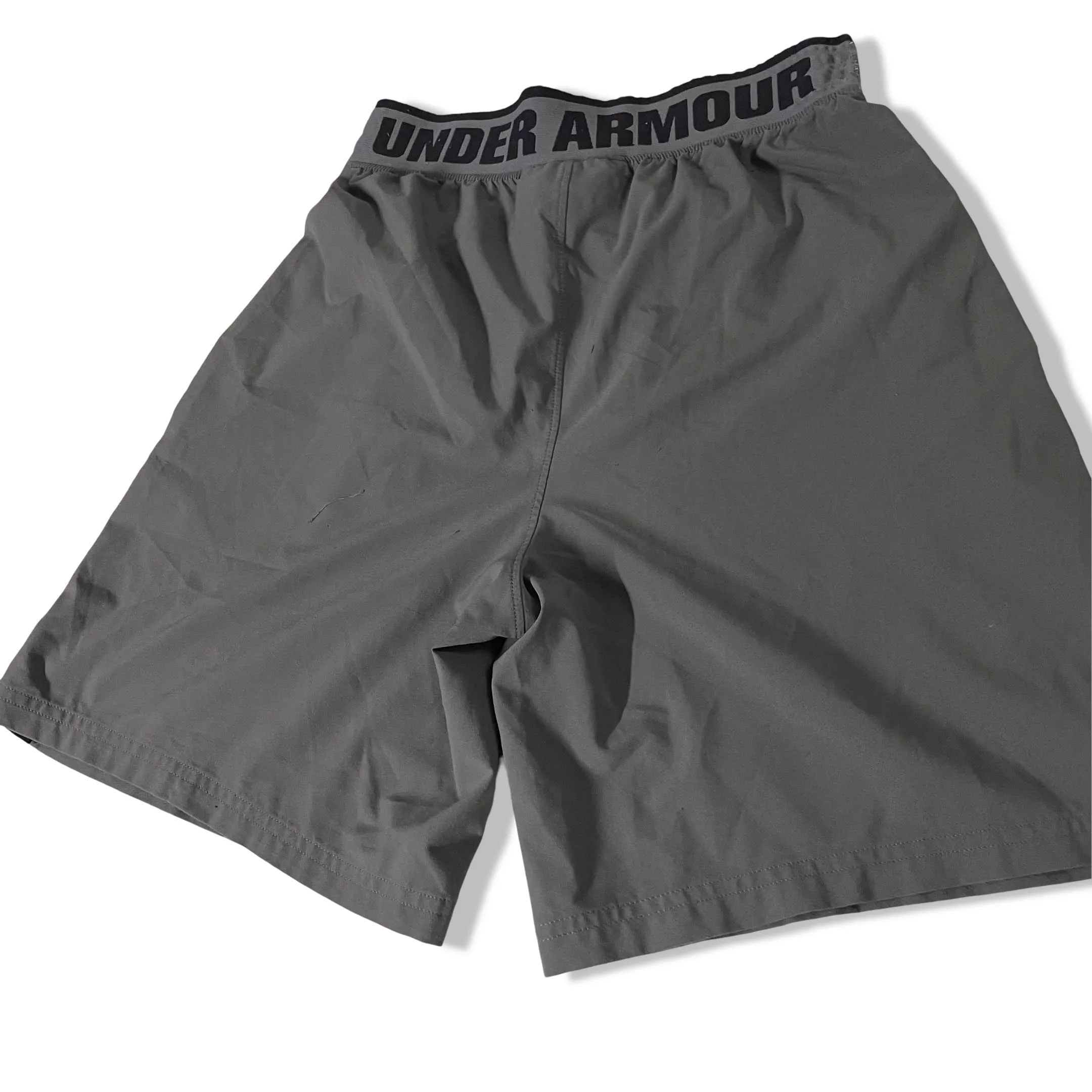 Vintage Grey men's Under Armour sport training short in M | W 24 | GREY|SKU 3686