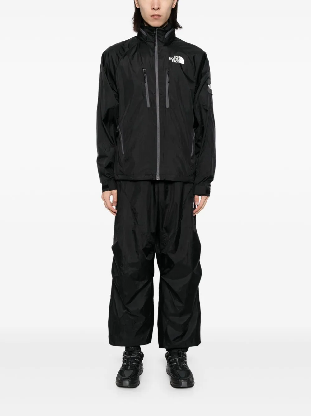 wind trousers