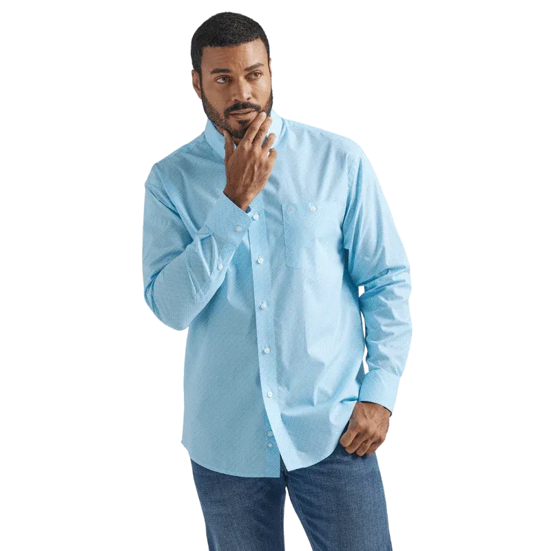 Wrangler Men's Light Blue and White Geo Print Long Sleeve Western Shirt